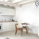 Lejlighed B-rent Bluemarlin Boutique Sea View *