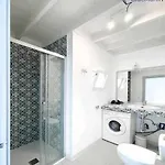 B-rent Bluemarlin Boutique Sea View *