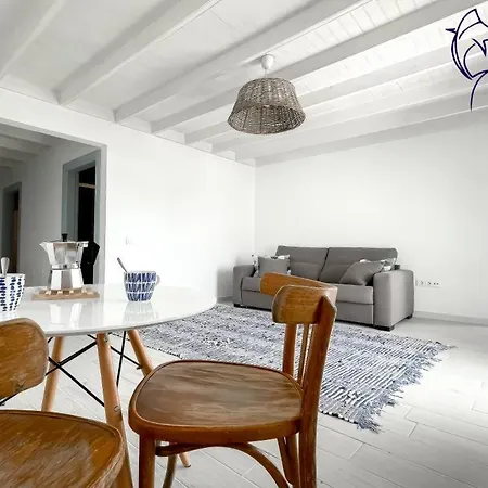 B-rent Bluemarlin Boutique Sea View * Corralejo