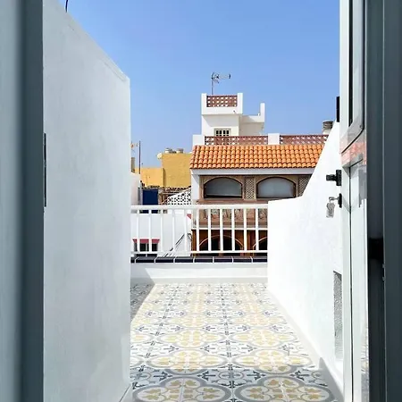 B-rent Bluemarlin Boutique Sea View Apartmán