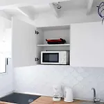 아파트 B-rent Bluemarlin Boutique Sea View