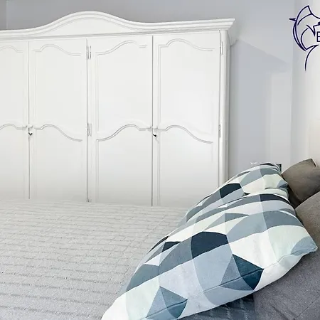 Διαμέρισμα B-rent Bluemarlin Boutique Sea View *