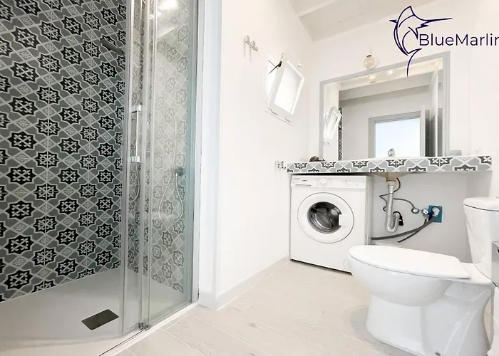 B-rent Bluemarlin Boutique Sea View كوراليهو