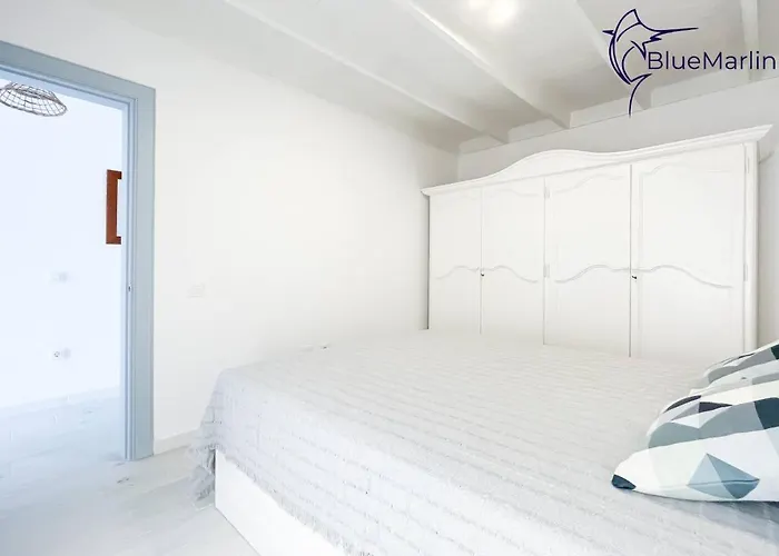 B-rent Bluemarlin Boutique Sea View *