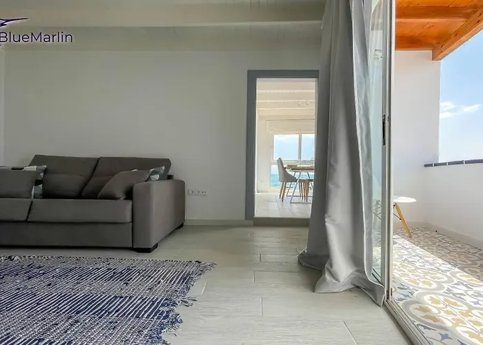 B-rent Bluemarlin Boutique Sea View * קורלחו