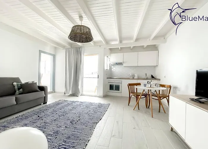 B-rent Bluemarlin Boutique Sea View *