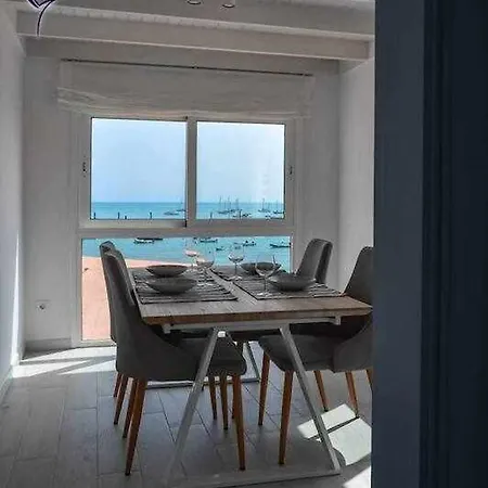 B-rent Bluemarlin Boutique Sea View * Corralejo
